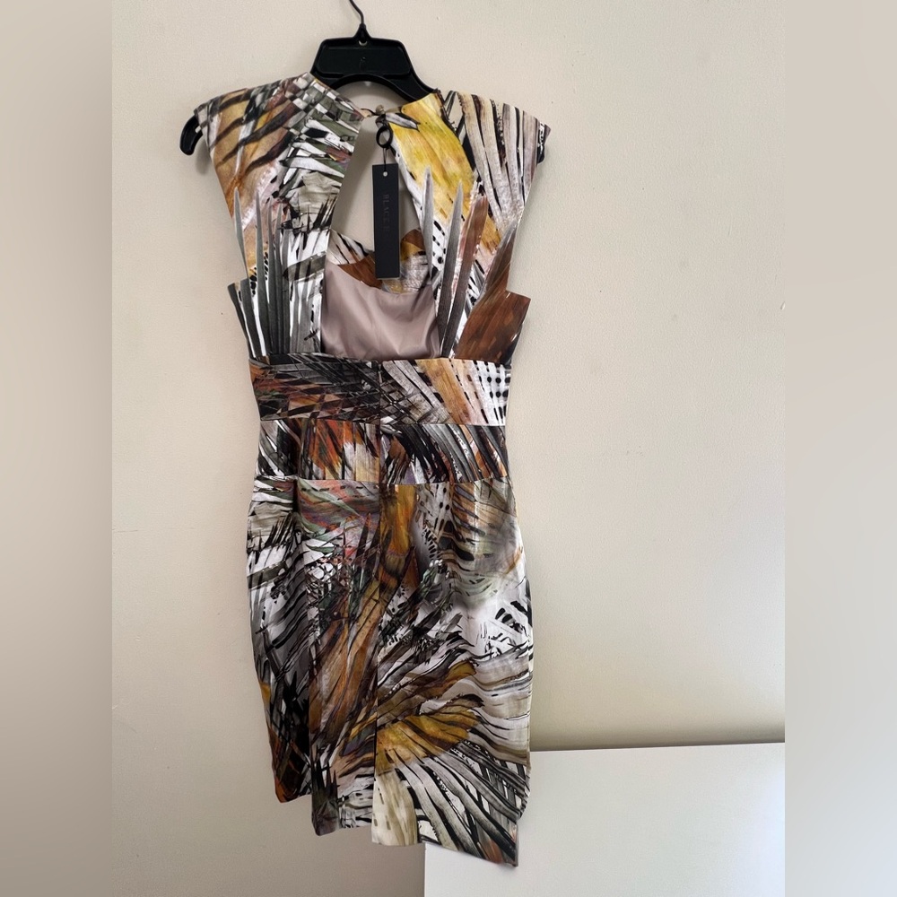 Black Halo Multicolor Abstract Print Dress - Picture 6 of 9
